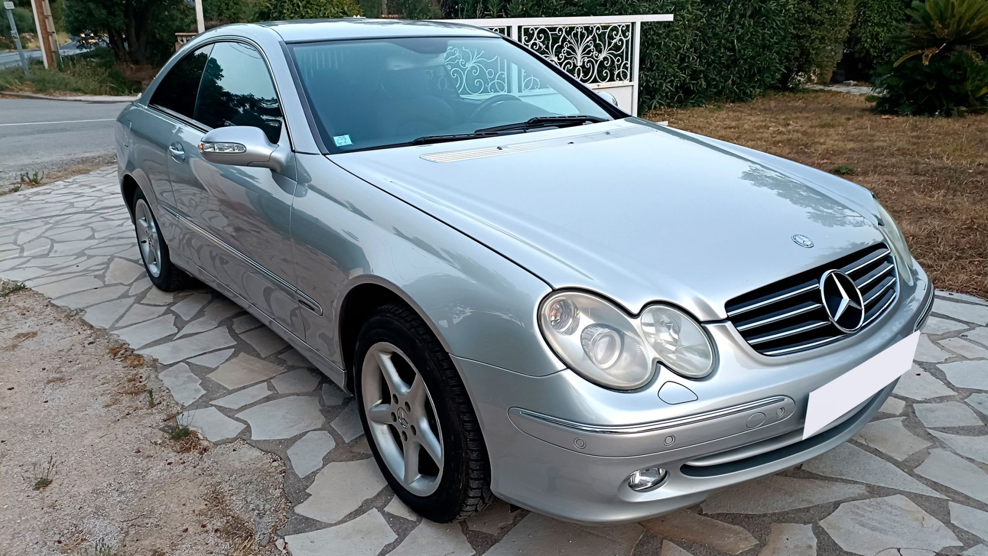 Mercedes CLK 200K — photo 3
