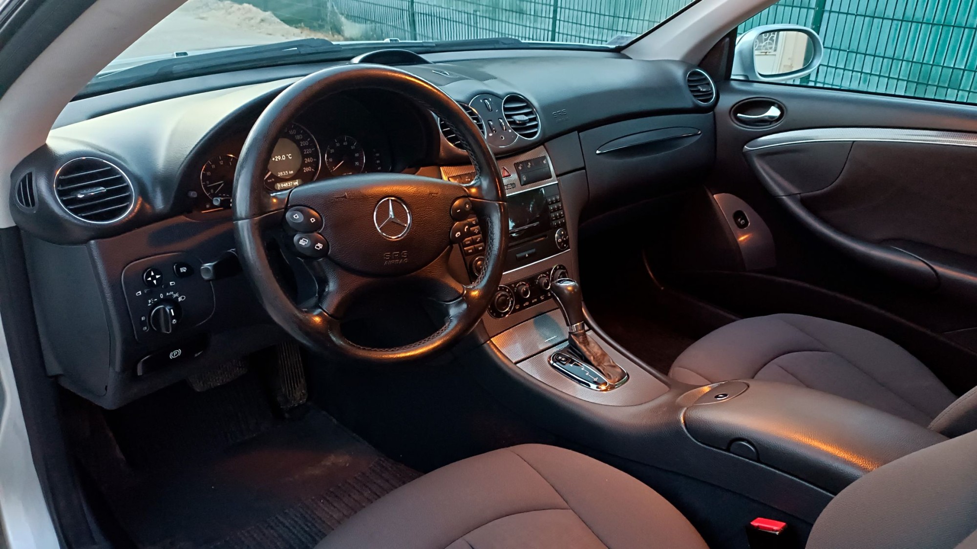 Mercedes CLK 200K — photo 8