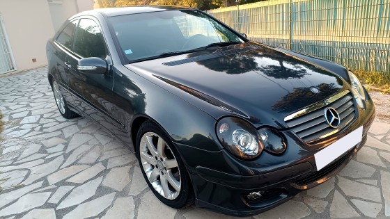Mercedes C 200K — 2005 — 174 300 km